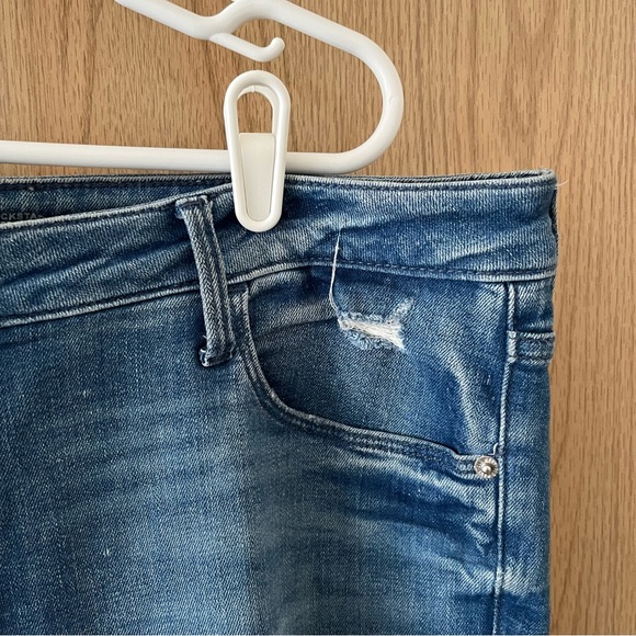 Old Navy Rockstar Super Skinny High Rise Distressed Mid Medium Wash Jeans - Picture 3 of 8